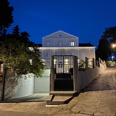 Captain' S Villa Boutique Hotel Вели-Лошинь Экстерьер фото