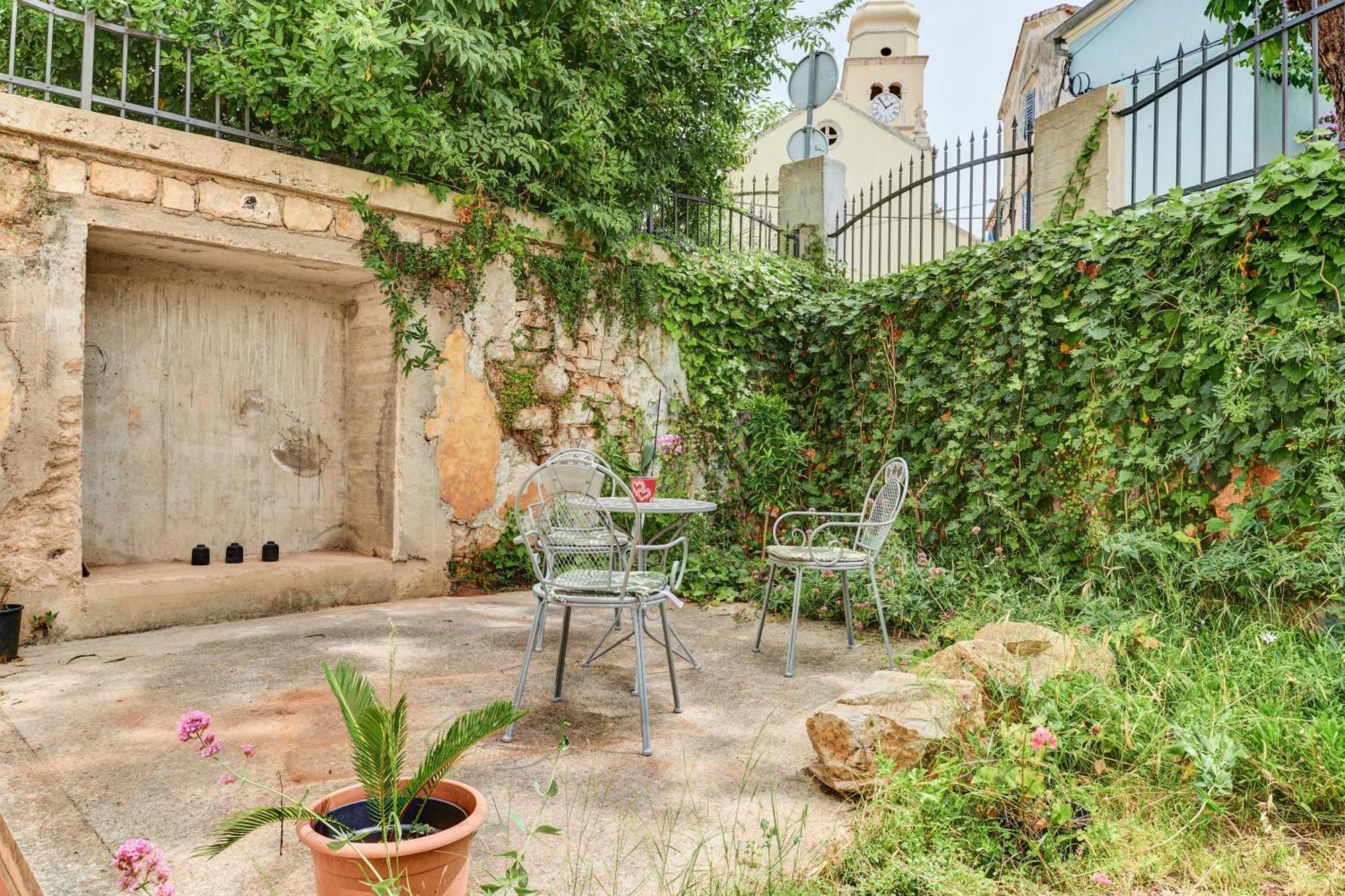 Captain' S Villa Boutique Hotel Вели-Лошинь Экстерьер фото
